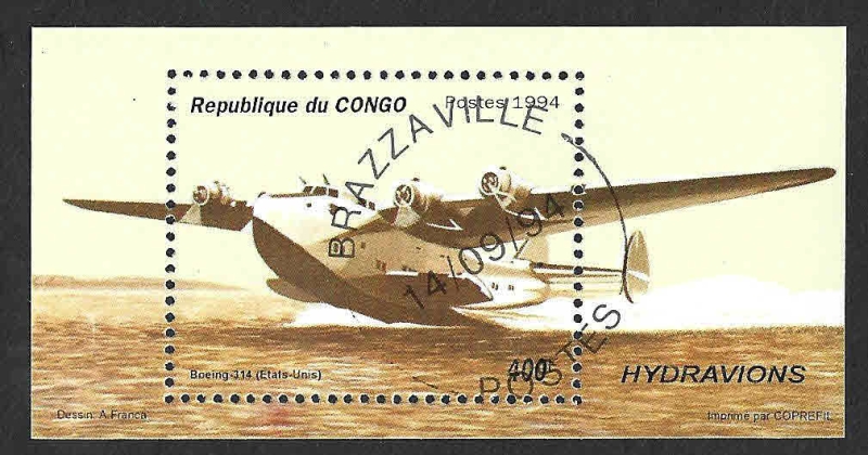 1071 - Hidroavión