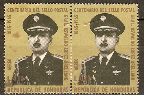 Gral.  OSWALDO  LÓPEZ  ARELLANO