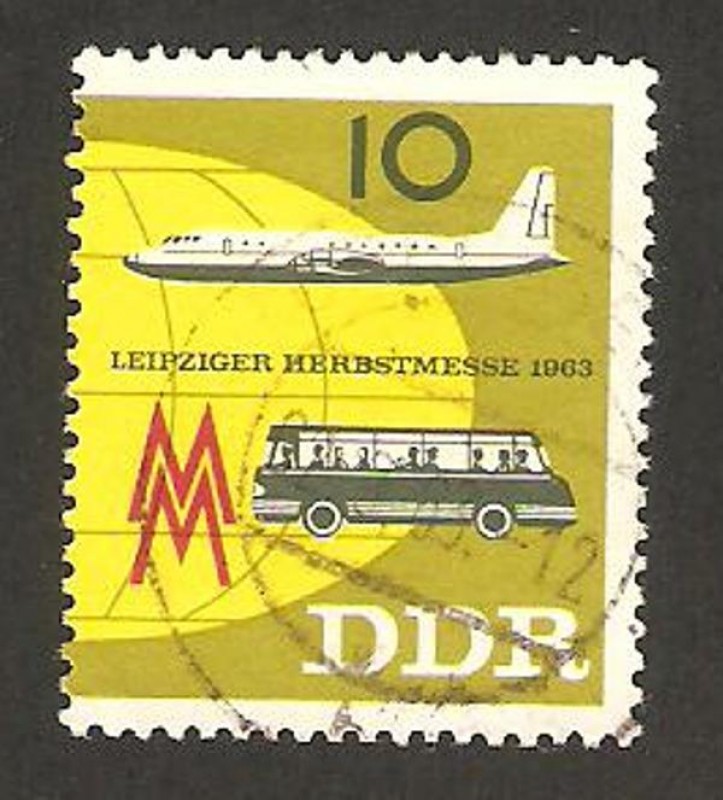 977 - Feria de otoño en Leipzig