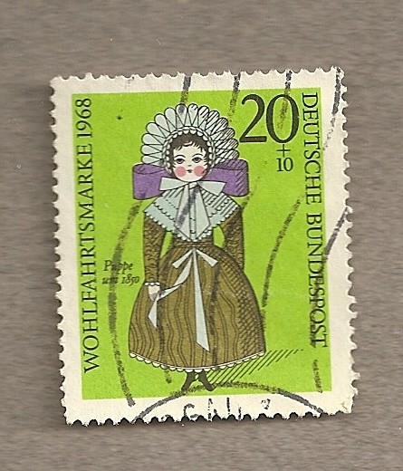 Beneficiencia, muñeca